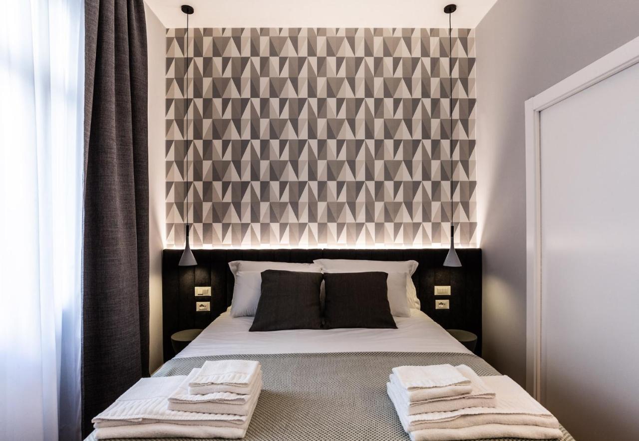 Ca'Milla Luxury Apartments Трієст Екстер'єр фото